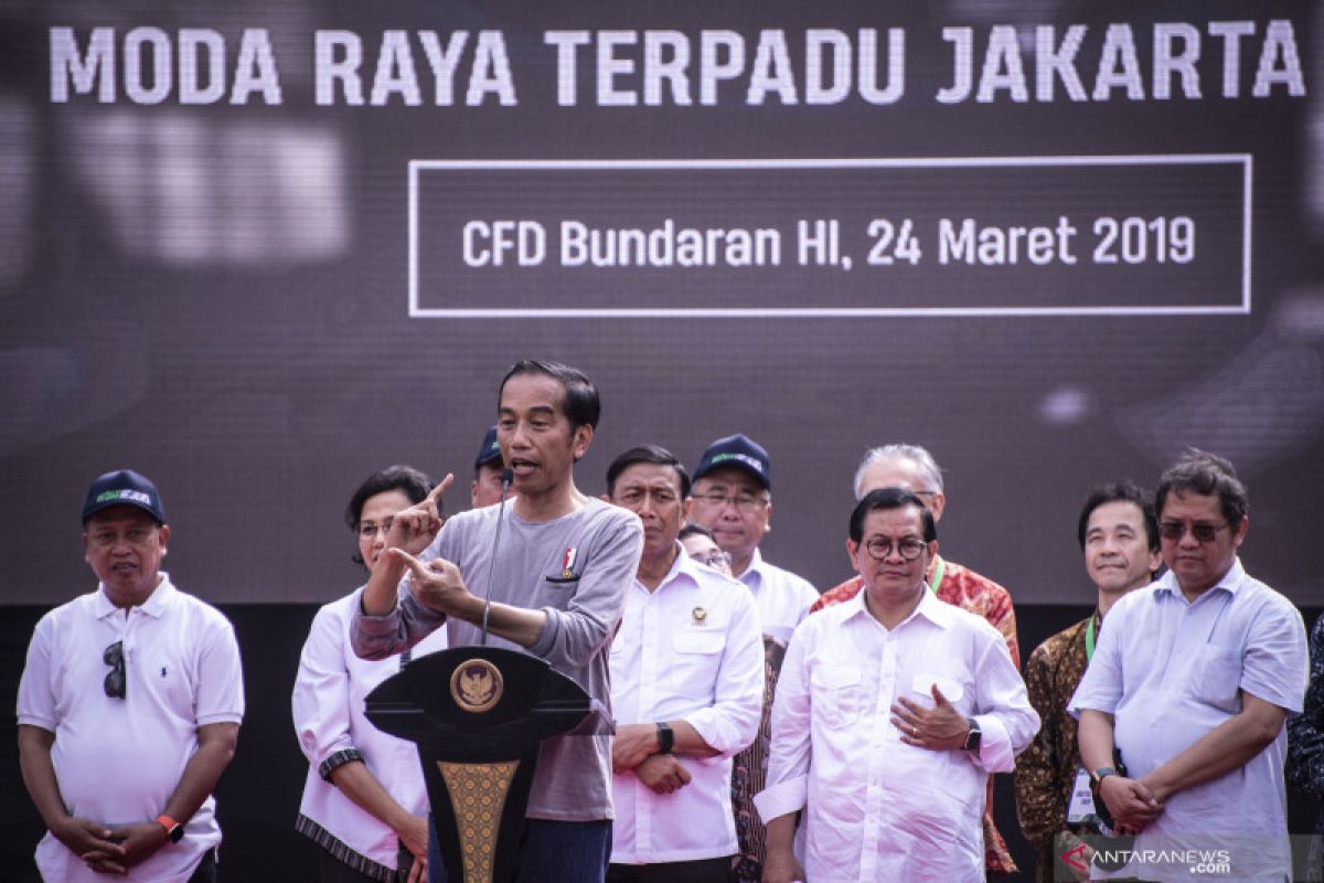Jokowi: Masyarakat Harus Disiplin Manfaatkan MRTJakarta