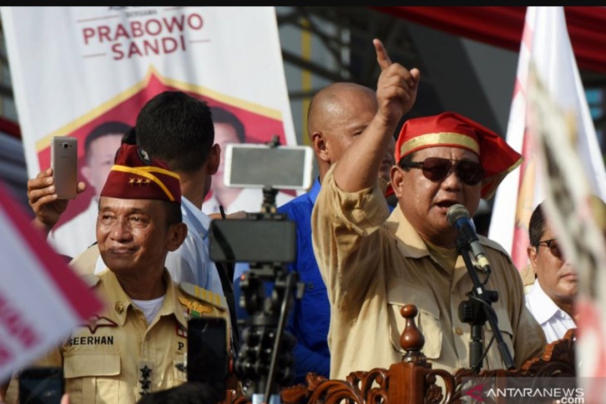 Kampanye akbar Prabowo Subianto di Makassar dihadiri puluhan ribu orang