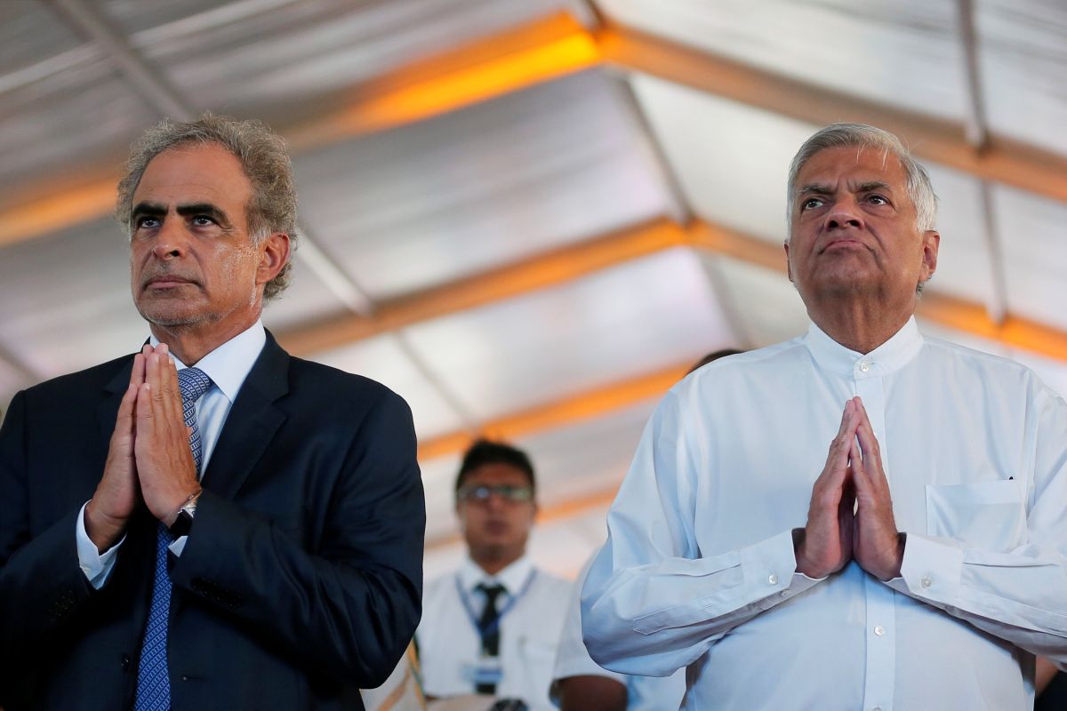 138 orang tewas akibat serangan  terhadap gereja dan hotel di Sri Lanka