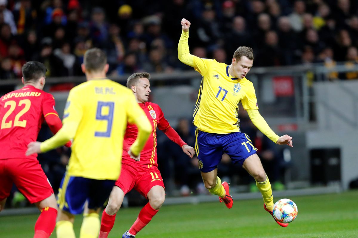Kualifikasi Piala Eropa: Swedia kalahkan Rumania 2-1