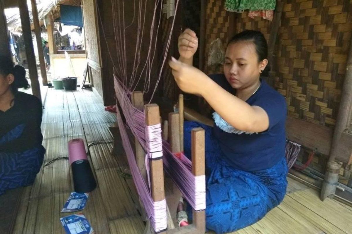 Masyarakat Badui Lebak wajib datangi TPS sukseskan pemilu