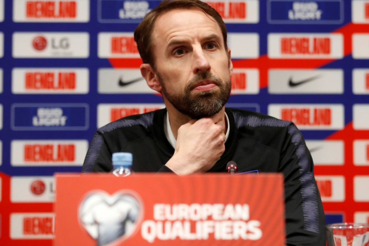 Southgate: Pemain muda siap melawan Montenegro