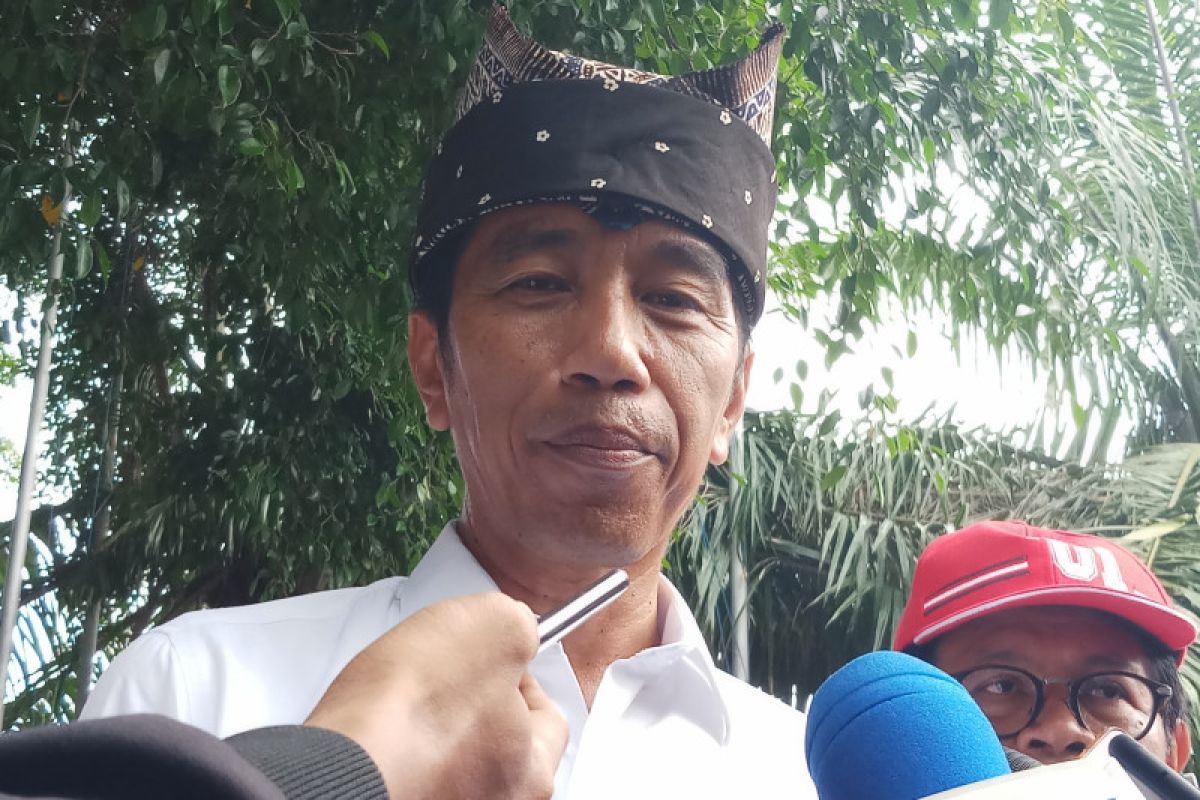 Jokowi sapa warga Banyuwangi