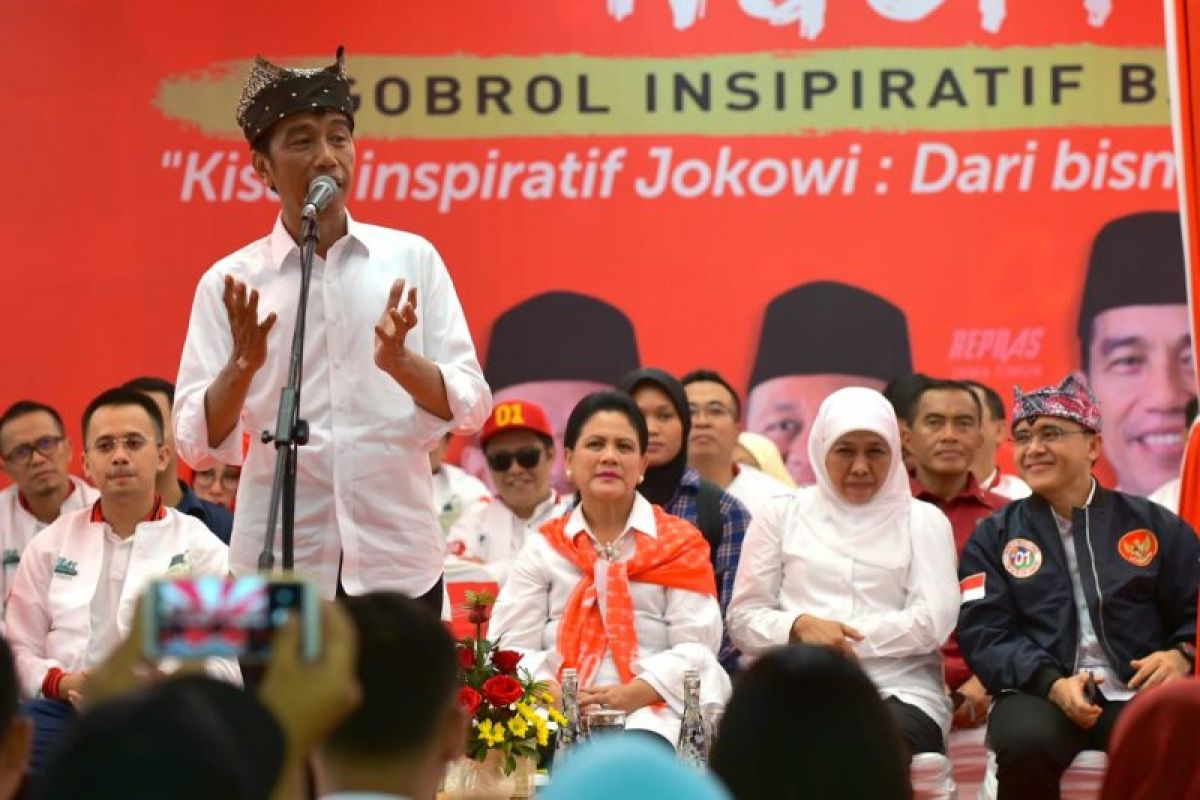Jokowi kisahkan perjalanan hidupnya di hadapan anak muda Banyuwangi