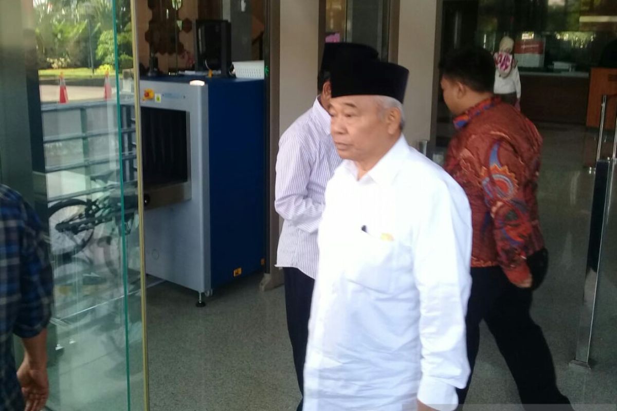 KPK periksa tokoh PPP Jawa Timur Kiai Asep Saifuddin Chalim