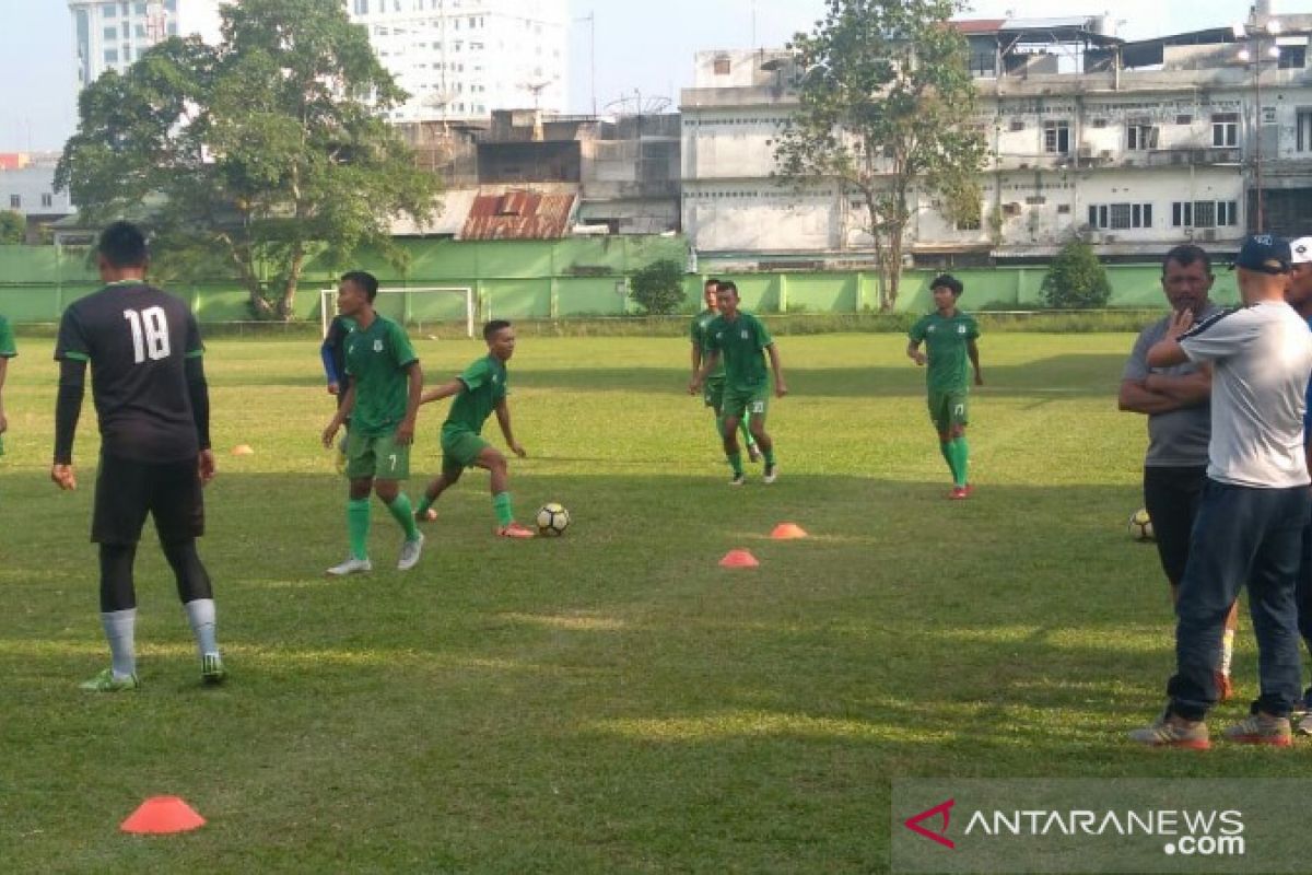 PSMS Medan targetkan curi poin di kandang Persibat