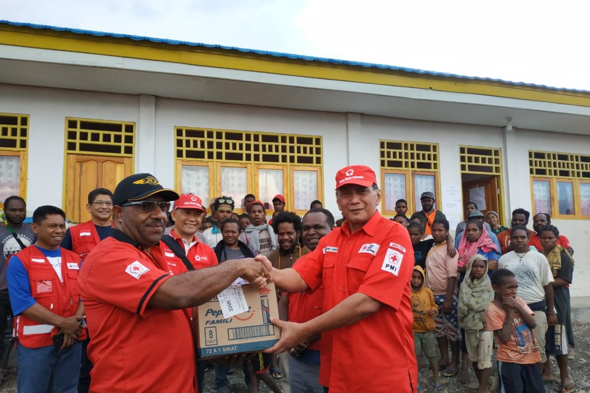 PMI distribusikan bantuan untuk pengungsi Nduga Papua