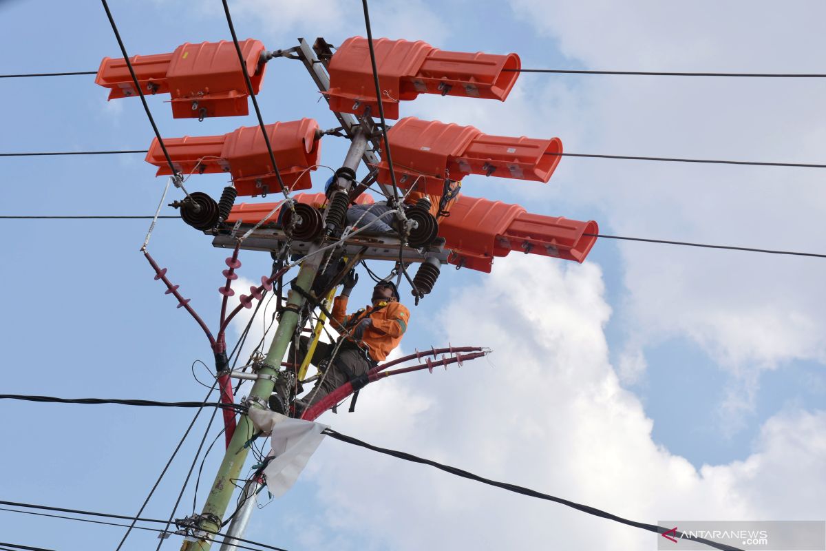 Rasio elektrifikasi di Sumsel, Jambi dan Bengkulu 97,78 persen