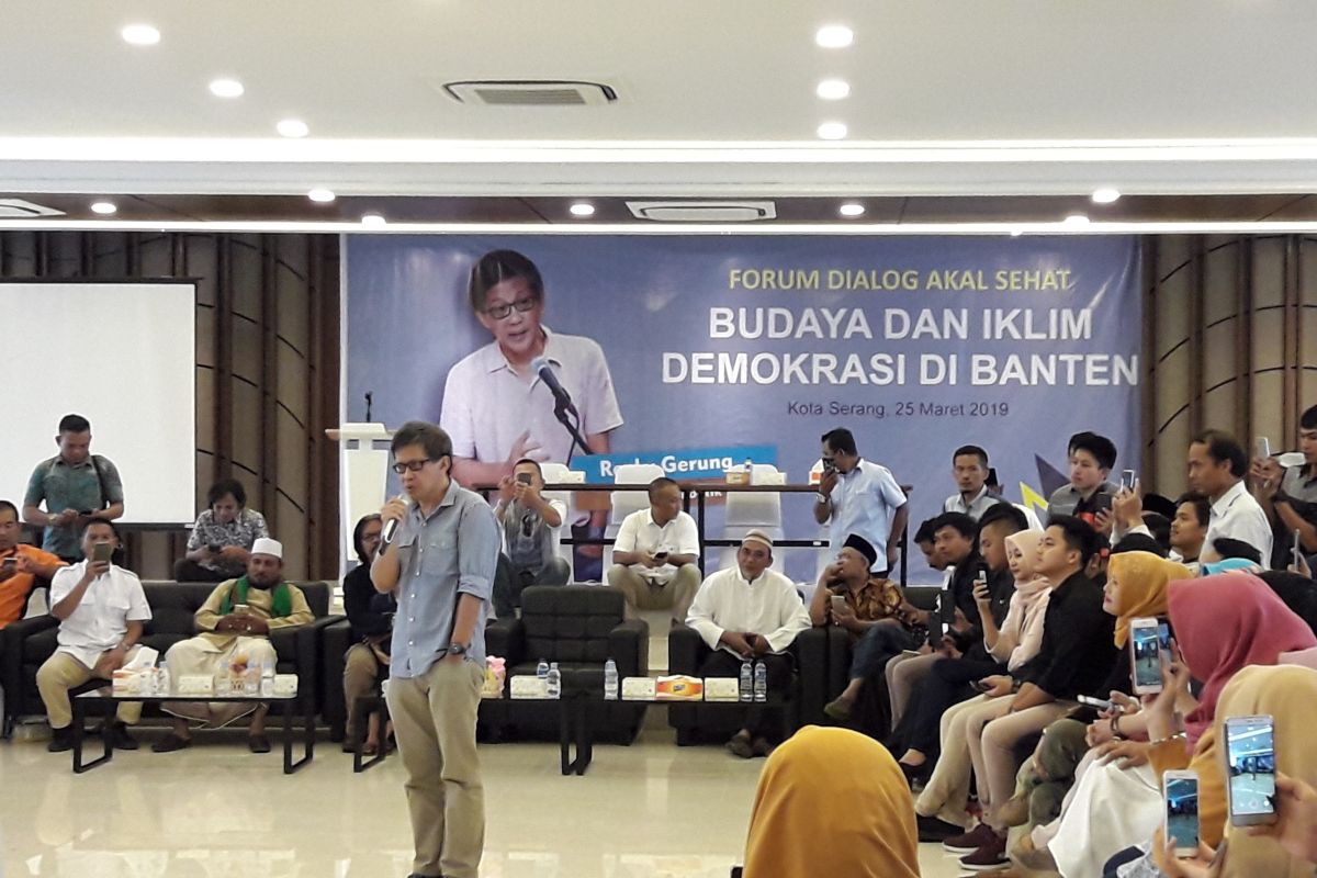 Rocky Gerung: Pemenang pilpres bisa ditentukan 'undecided voters'