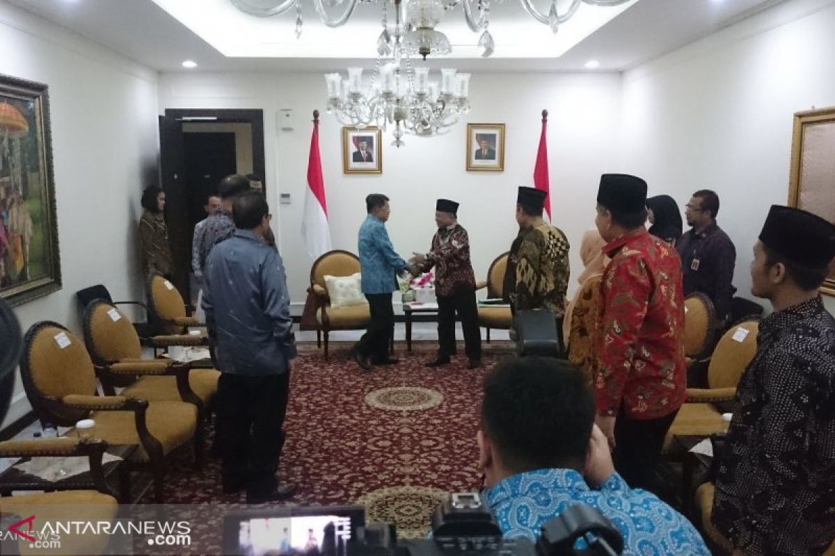 Wapres: pemerintah bantu pembangunan RS Indonesia Hebron di Palestina