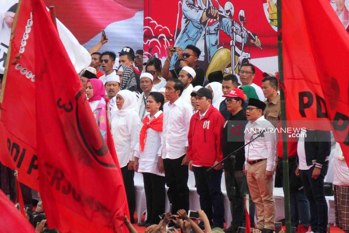 Round up - Dalam sehari, Jokowi kampanye di tiga daerah di Jatim