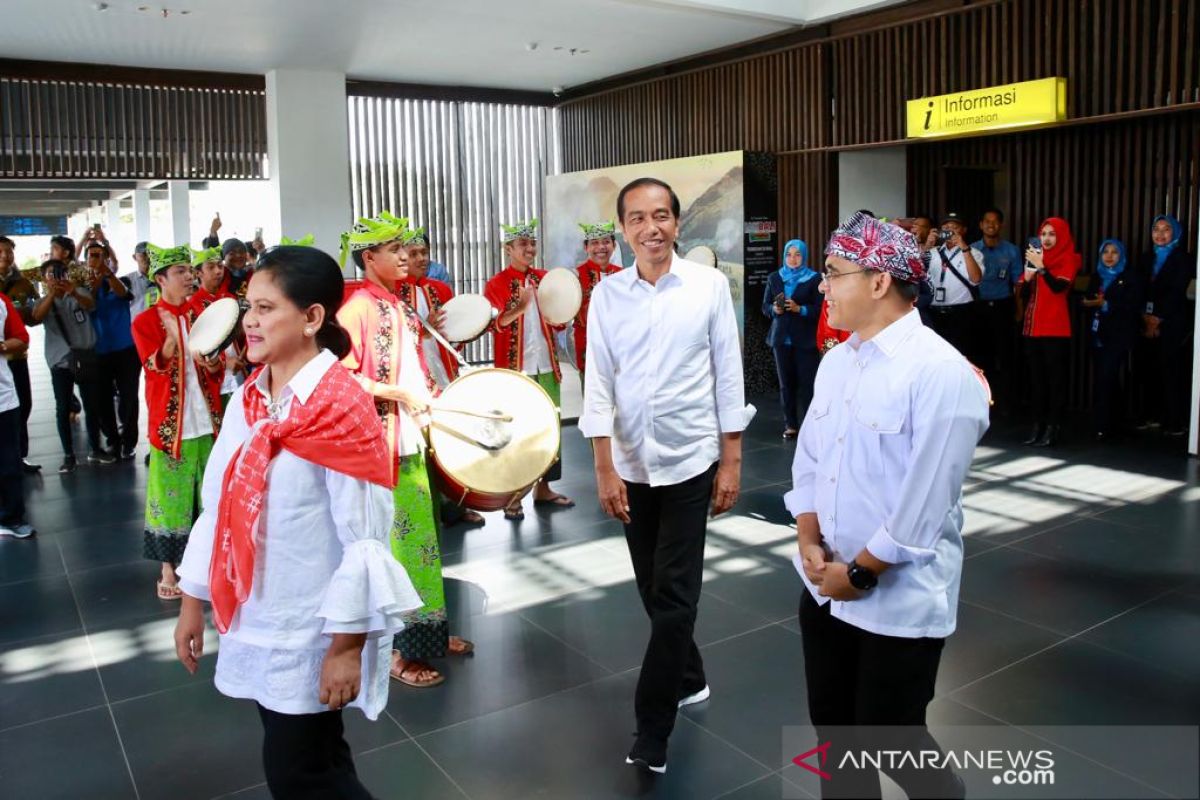 Bupati  Anas: Pak Jokowi dorong daerah berinovasi
