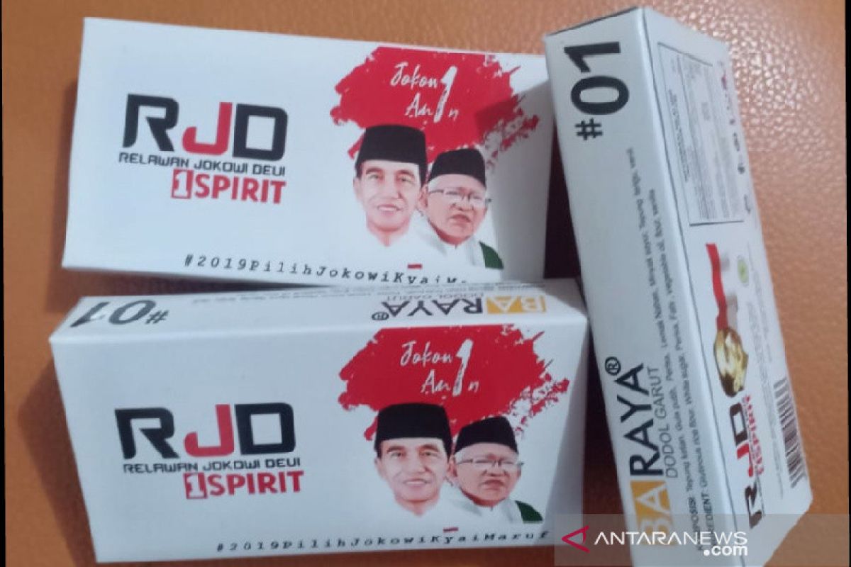 Tim Jokowi Garut jadikan dodol sebagai media kampanye