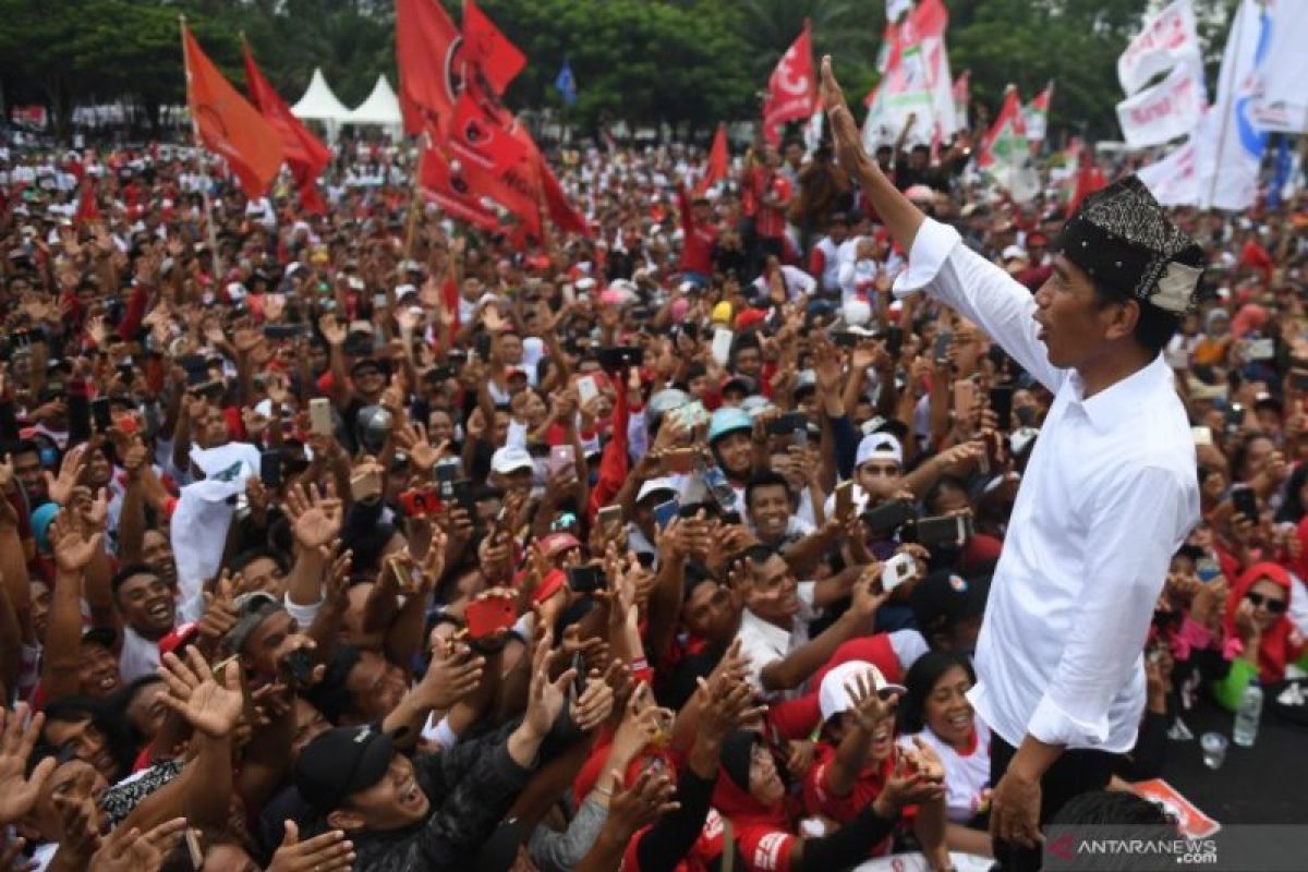 Jokowi Kampanye terbuka di Hotel Lido Graha, Lhokseumawe disambut Selawat Badar