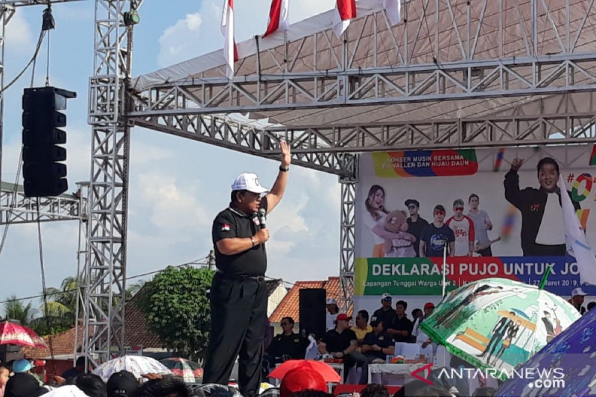 Lantik Pendukung Jokowi (Pujo) Tulangbawang , Arinal Berjanji Bangun Pabrik Karet