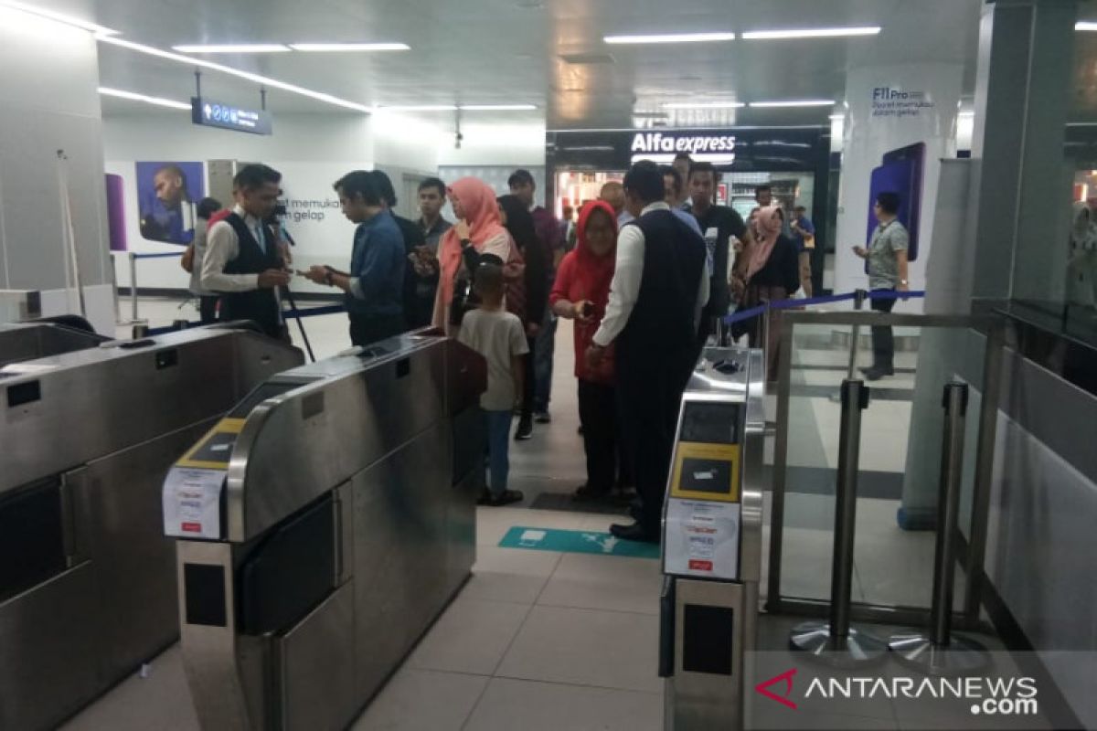 MRT Jakarta bebaskan penumpang lansia dari pendaftaran