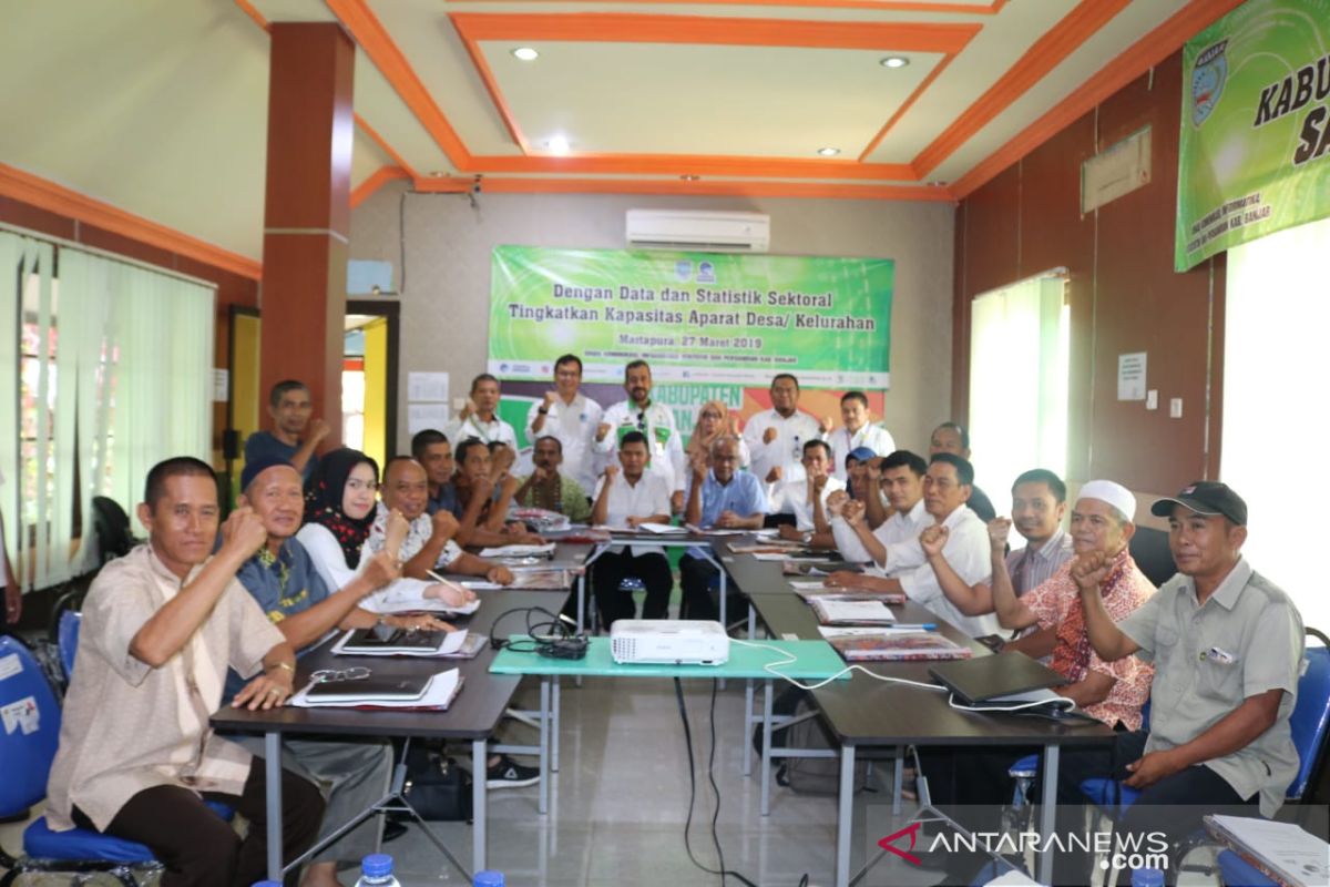 Kominfo Banjar tingkatkan kapasitas aparatur desa