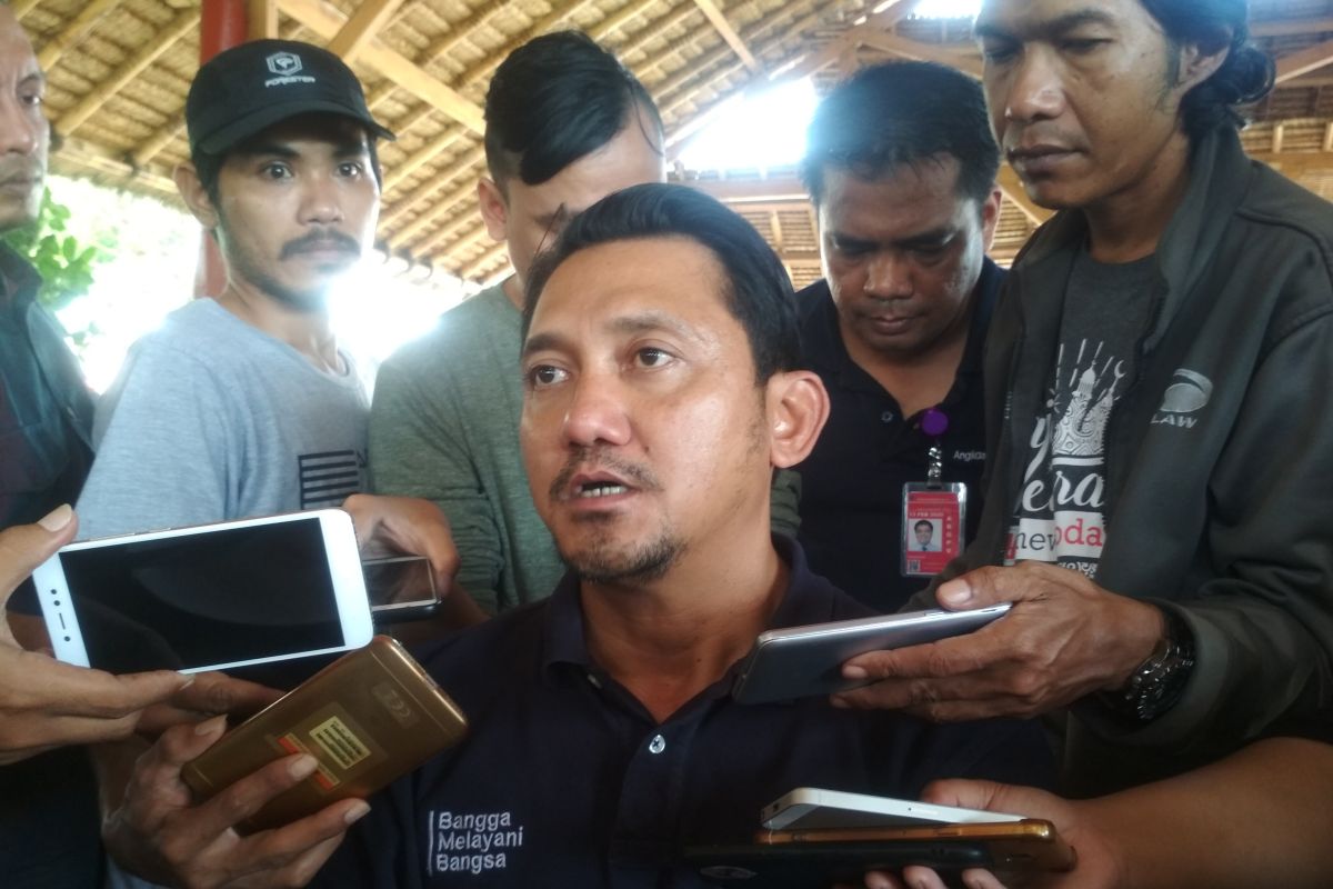 Penumpang Bandara Lombok turun 40 persen.