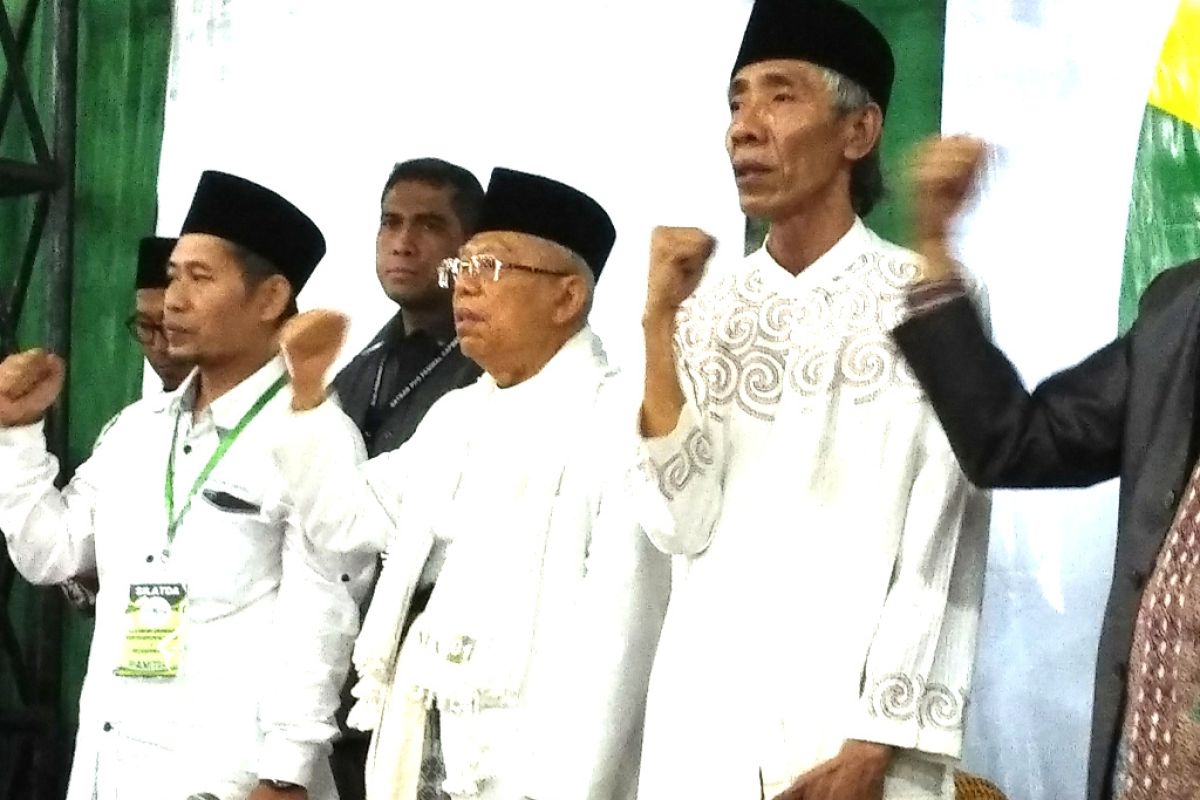 Ma'ruf Amin ingatkan masyarakat, beramai-ramai gunakan hak pilih