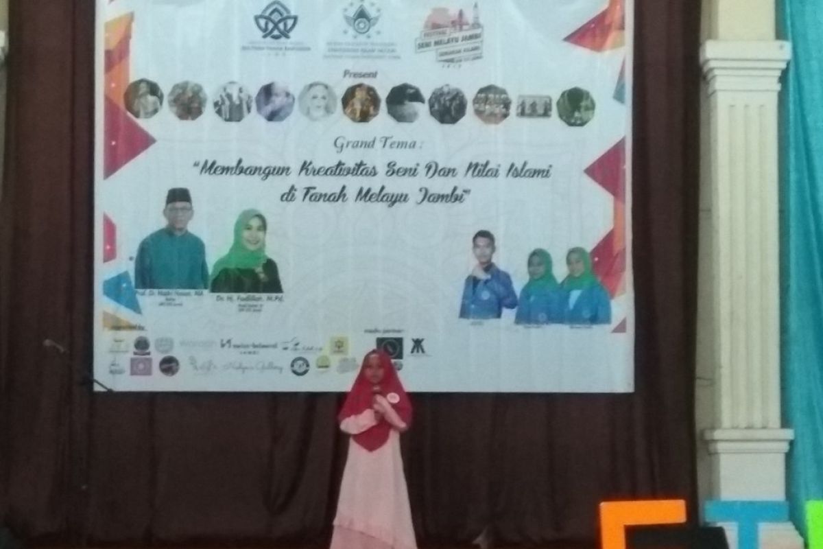 Ratusan siswa ramaikan Festival Seni Melayu UIN Jambi