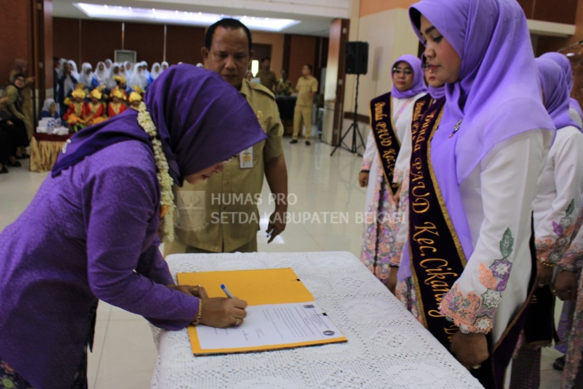 Bunda paud Bekasi kukuhkan bunda paud kecamatan