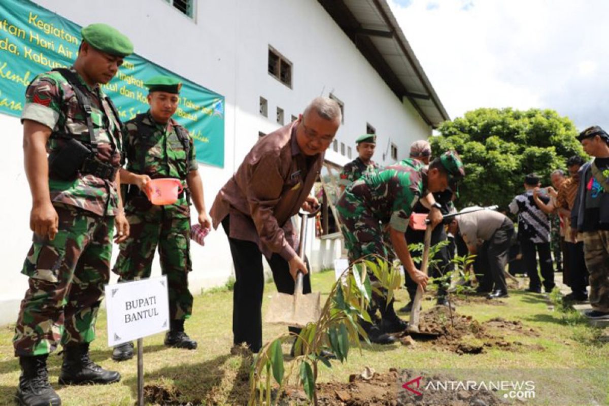 Peringatan Hari Air penyadaran pengelolaan air berkelanjutan