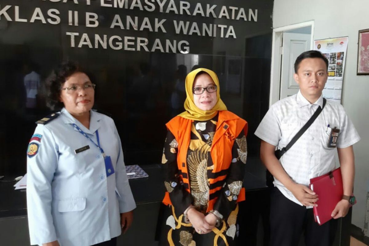 KPK eksekusi Eni Saragih ke Lapas Anak Wanita Tangerang