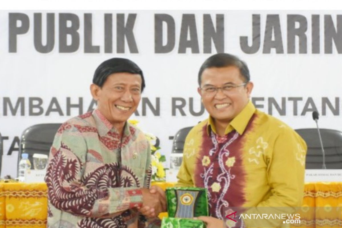 DPR jaring pendapat ruu kehutanan di ULM