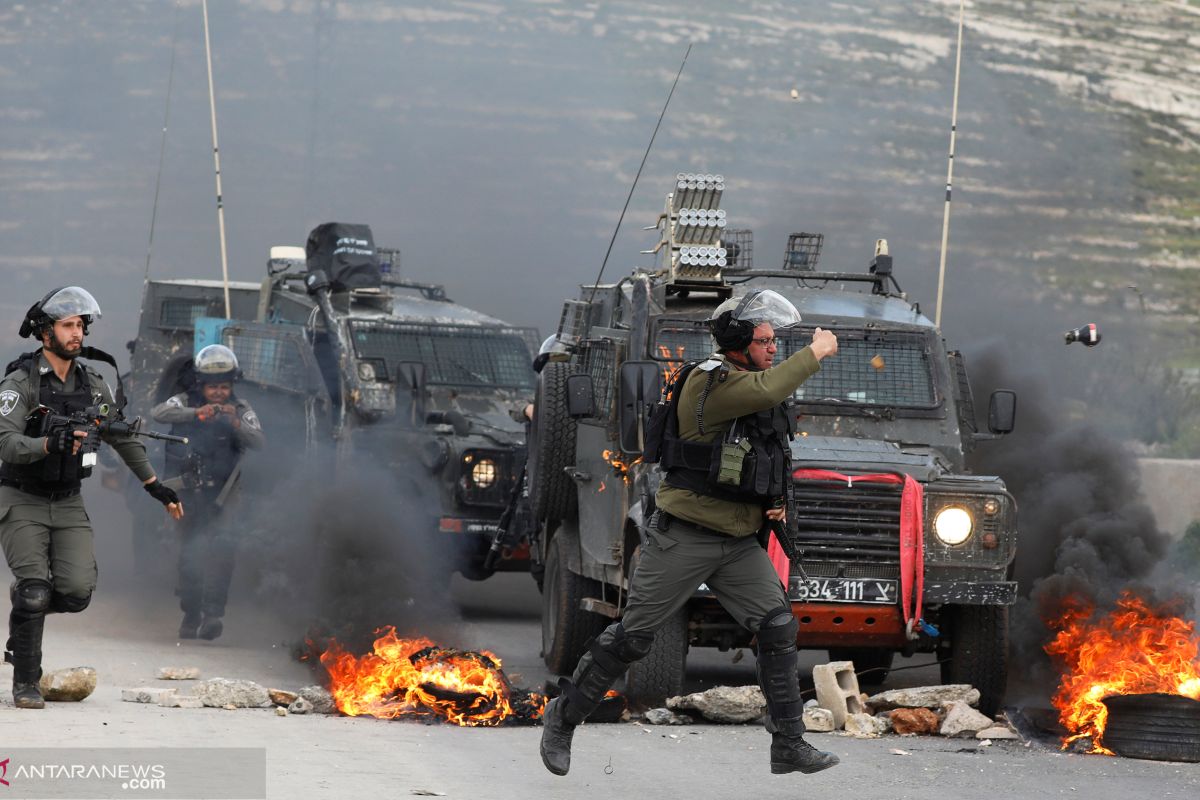 Tentara Israel tembak orang Palestina di Jalur Gaza