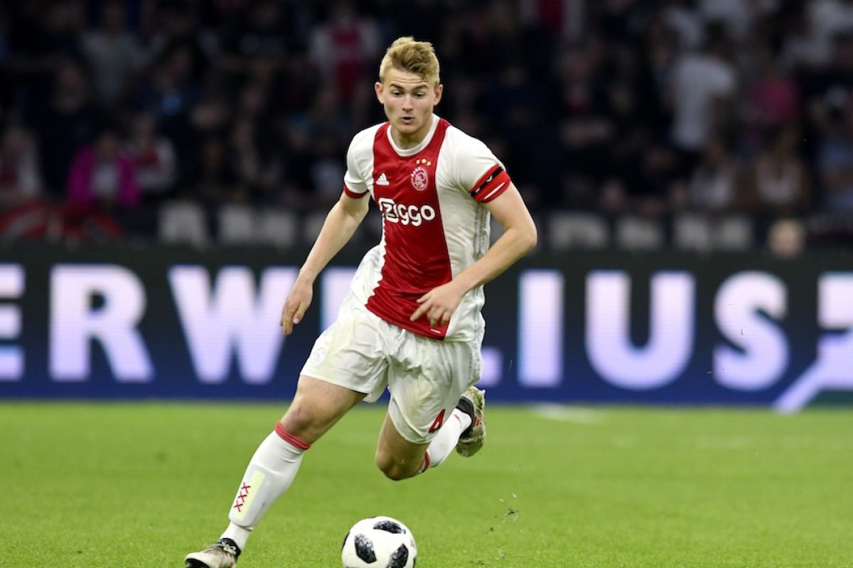 Barcelona benar-benar inginkan Matthijs de Ligt