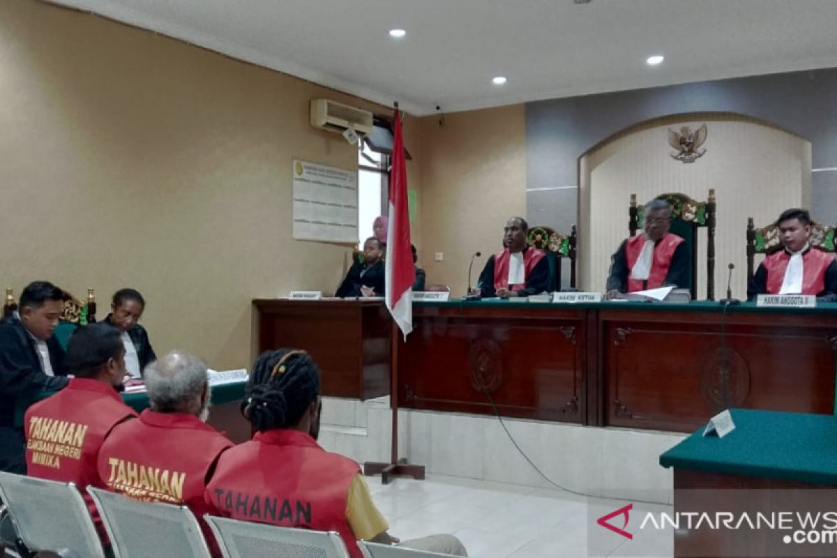 Tiga aktivis KNPB didakwa melakukan tindak pidana makar