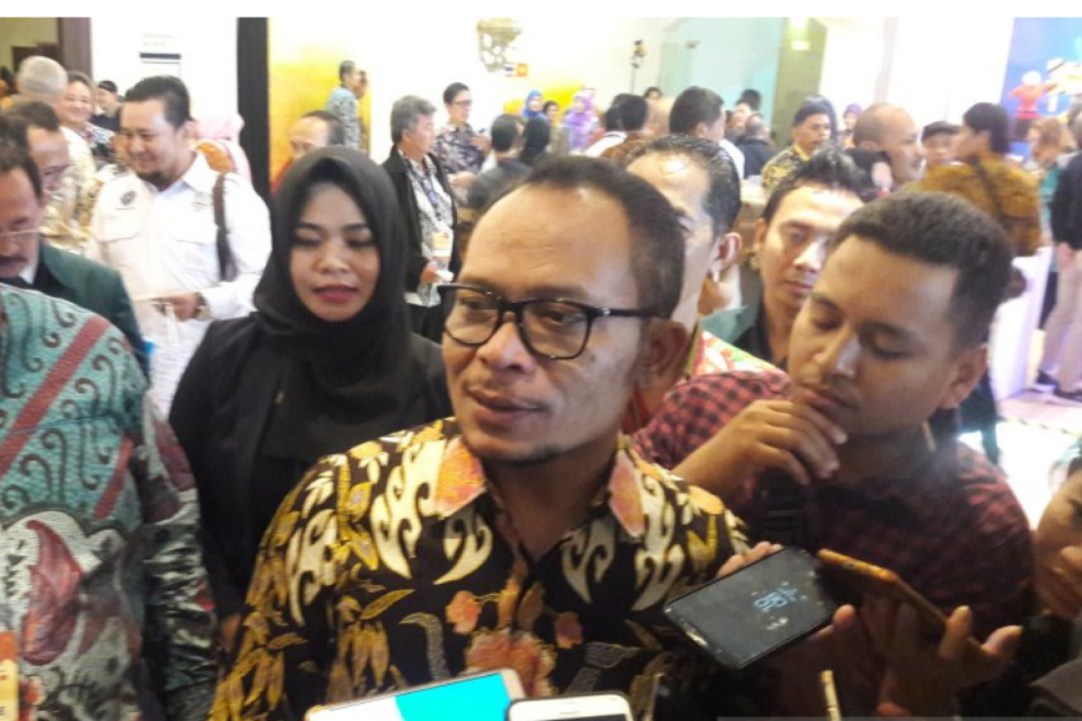 Menaker:  perusahaan bayar THR karyawan paling lambat H-7 Lebaran