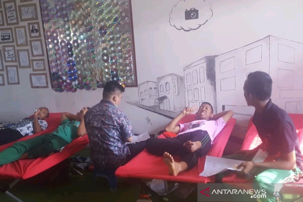 Polbangtan Medan gelar aksi donor darah