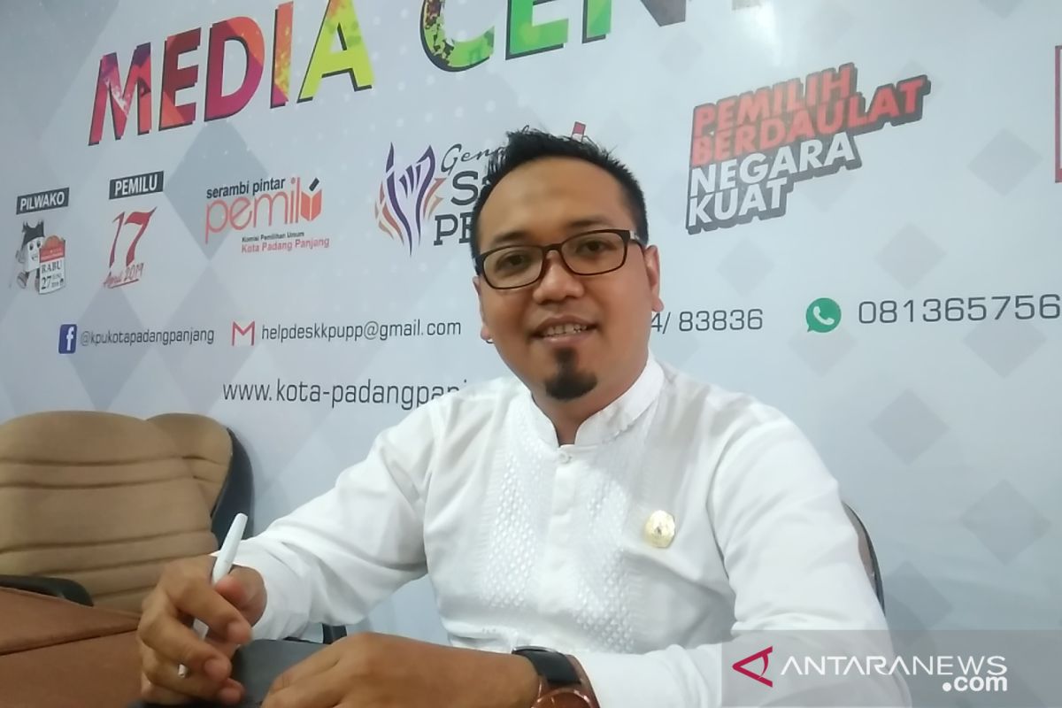 KPU Padang Panjang siapkan bimtek bagi 708 petugas KPPS