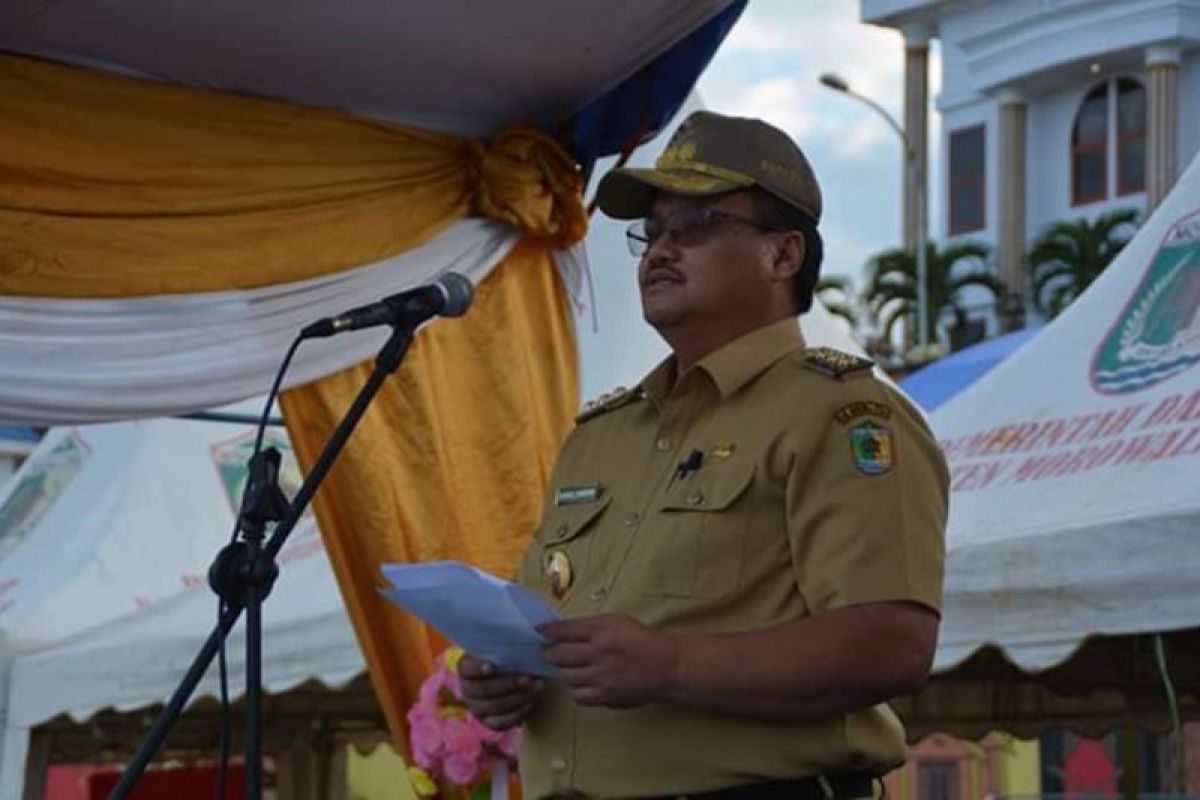 Pemakaman jenazah Bupati Morut ikuti protokol penanganan pasien COVID-19