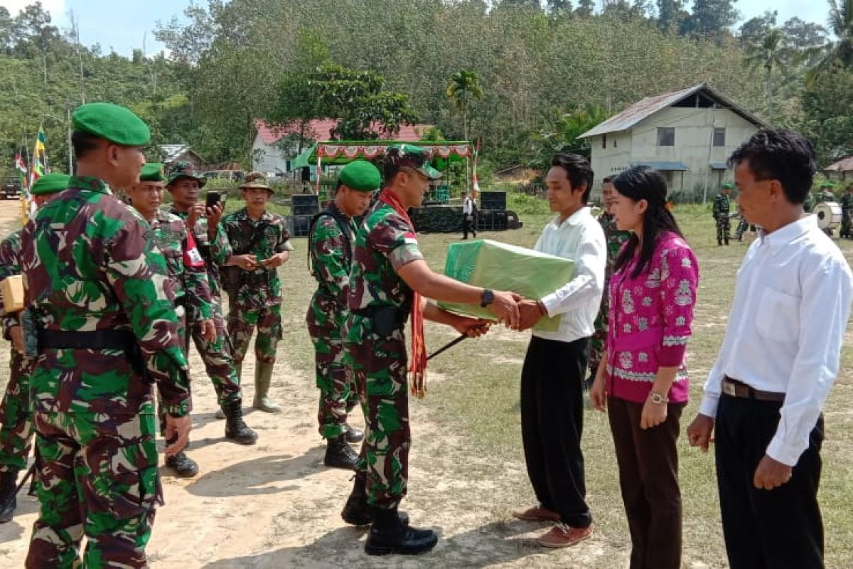 Danrem 121/ABW tutup TMMD ke-104 di Kabupaten Landak