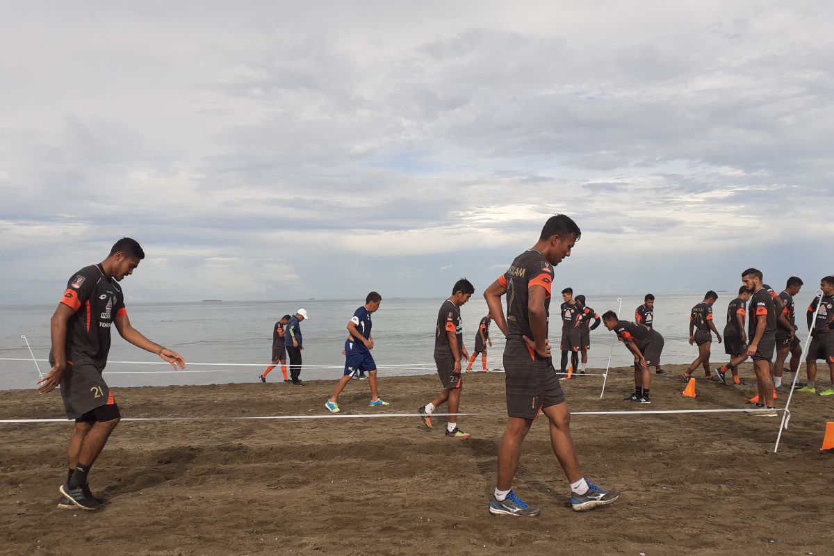 Semen Padang tingkatkan fisik pemain jelang Liga 1