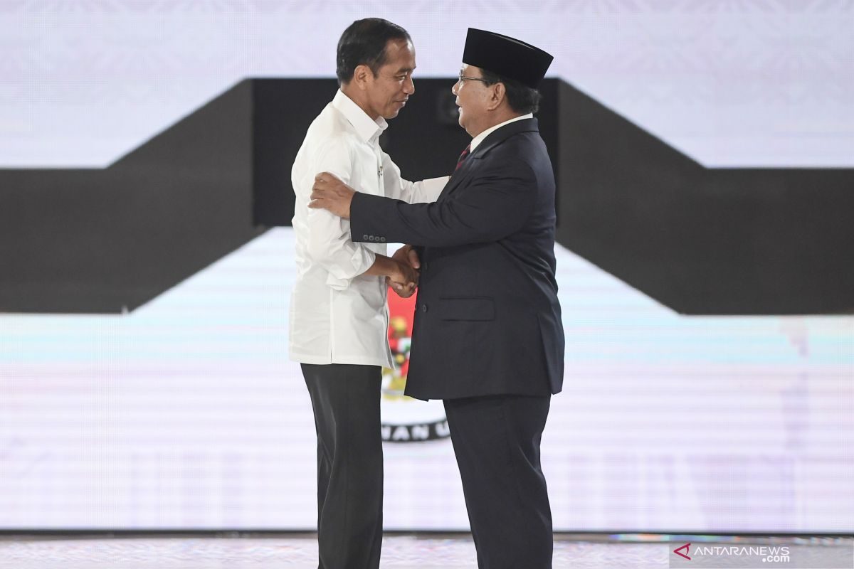 Jokowi-Prabowo's concrete offer at last debate with bated breath