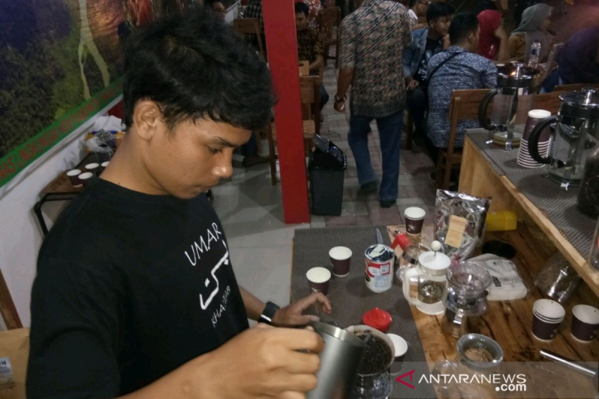 Paviliun Tapsel suguhkan kopi gratis ala PDM