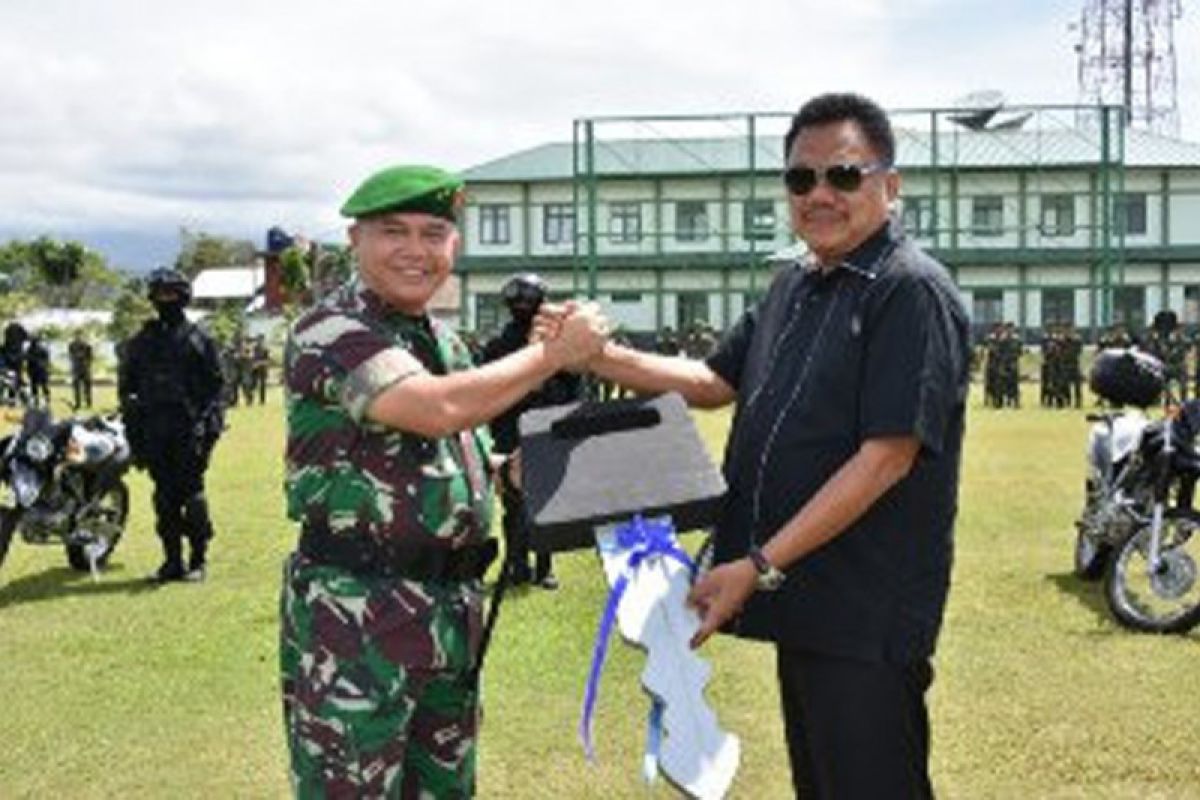 Pangdam XIII/Merdeka terima bantuan sepeda motor dari Gubernur Sulut