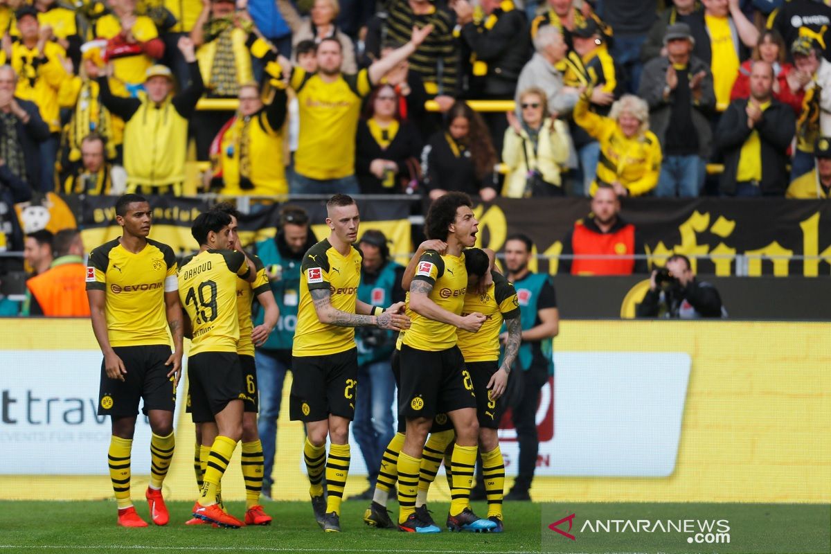 Hasil dan klasemen Bundesliga, Dortmund gusur Muenchen