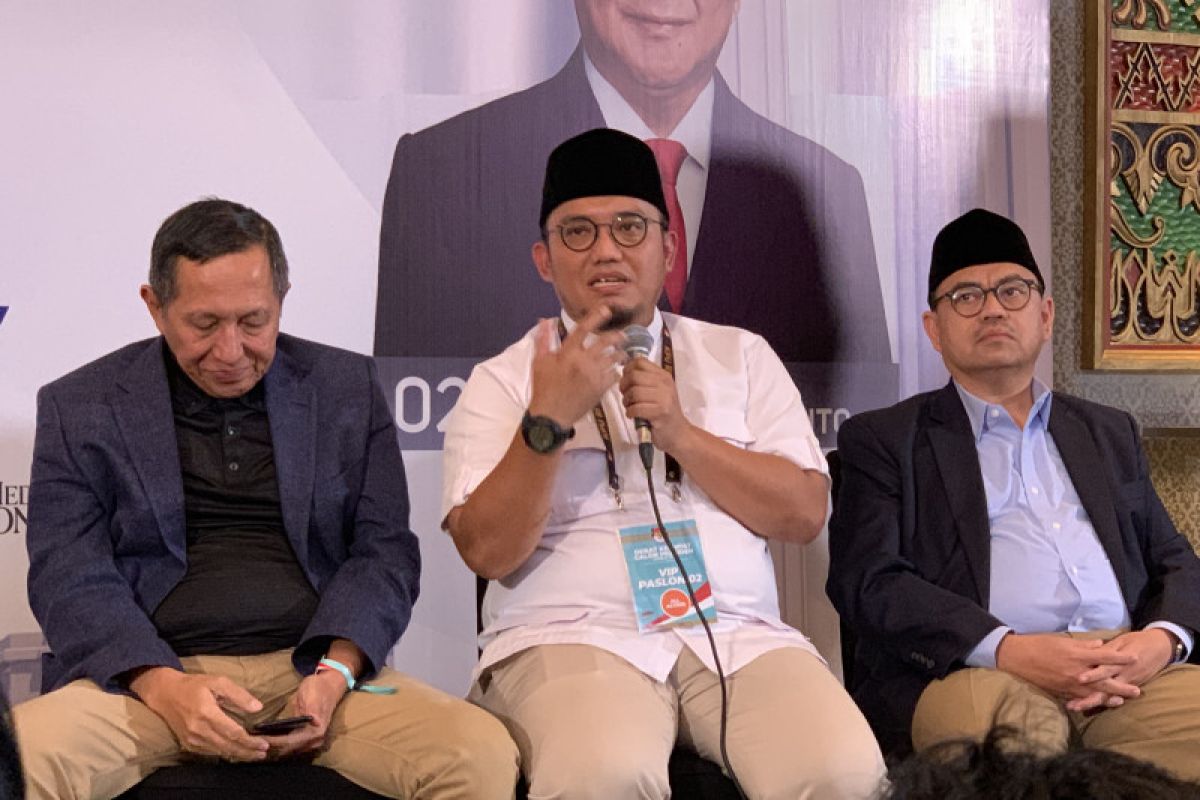 Dahnil sebut BPN justru banyak diajari Prabowo untuk debat keempat