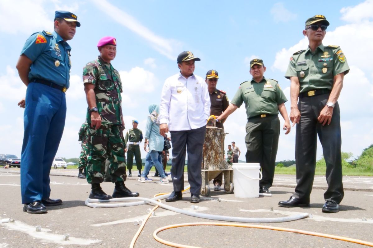 Perbaikan landasan pacu Lanudad Gatot Subroto ditargetkan selesai Oktober