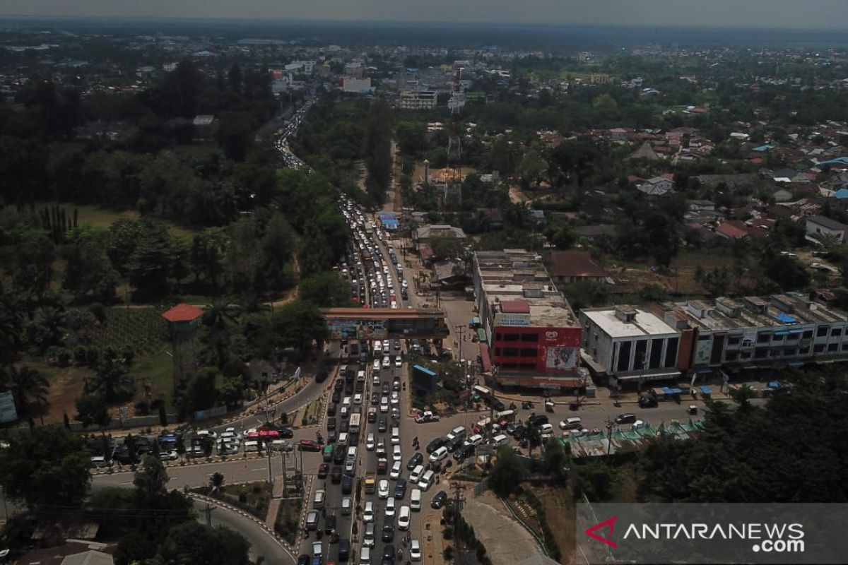 Ziarah Cheng Beng, lalu lintas Jalinsum Tanjung Morawa macet