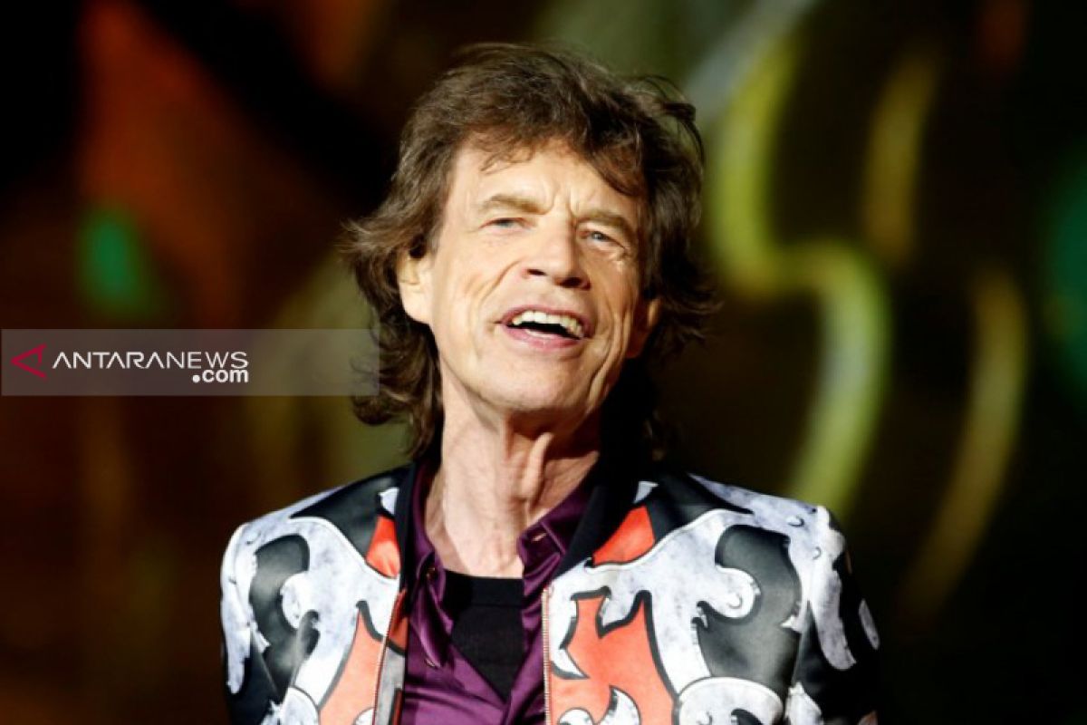 Rolling Stones tunda tur gara-gara Mick Jagger sakit
