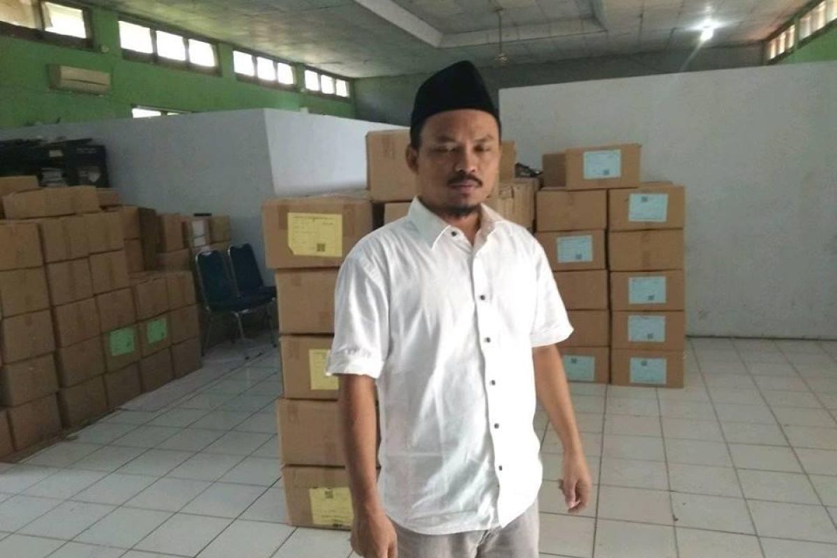 KPU Lebak menargetkan pelipatan surat suara rampung 4 April