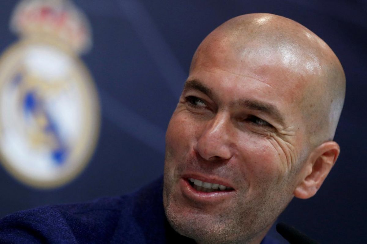 Zidane ingin Pogba bergabung dengan Madrid