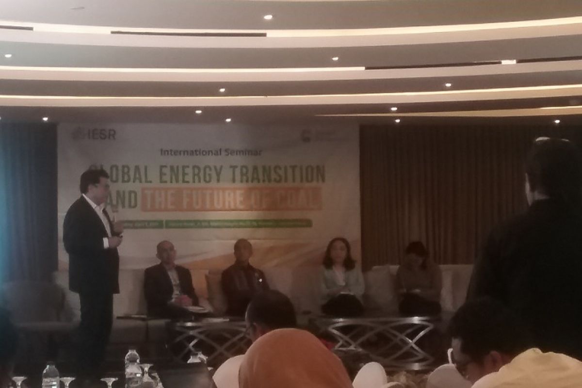 Pengamat soroti keunikan kebijakan energi nasional