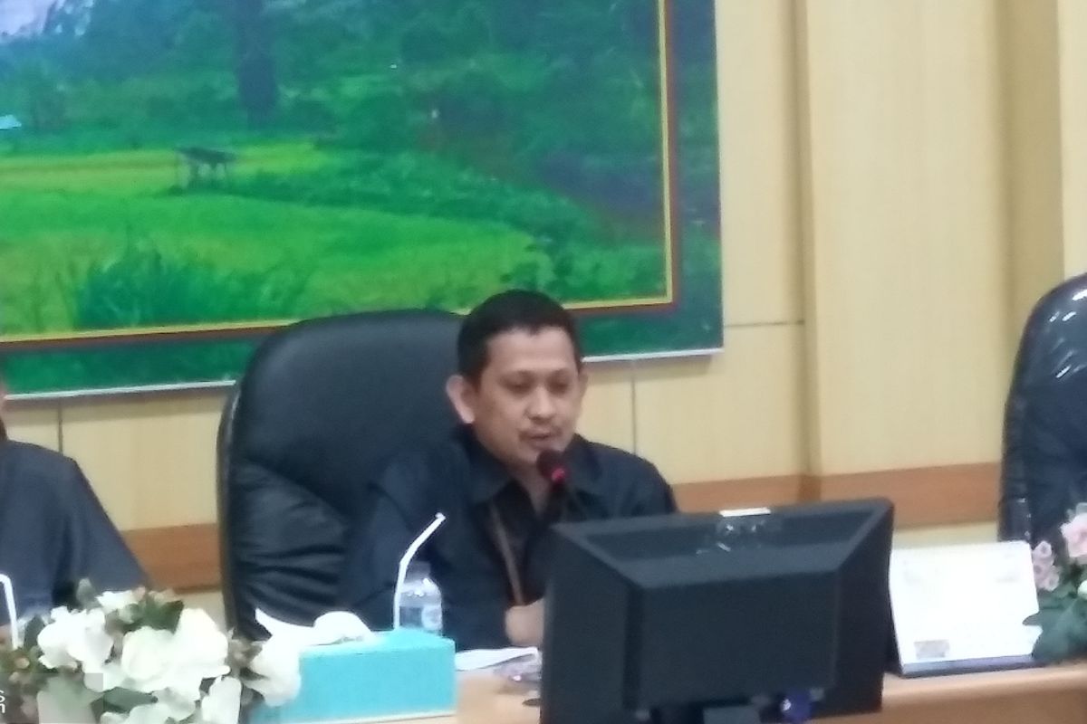 BPS sebut komoditi bawang merah dan rekreasi penyumbang inflasi di Padang