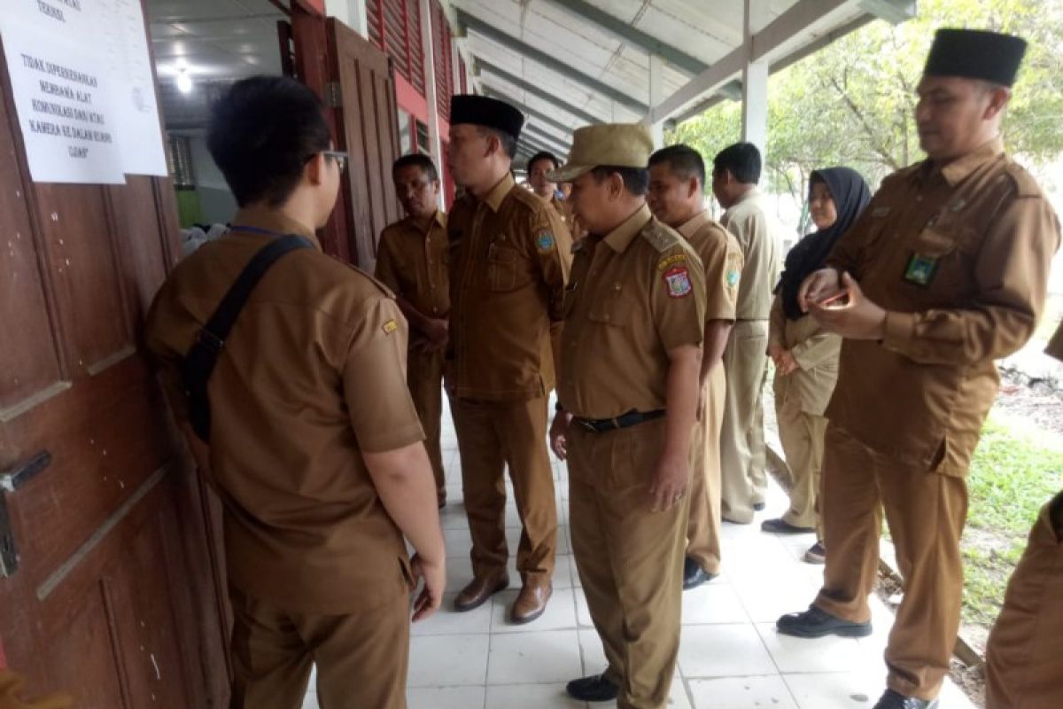 Wawali Kota Tanjungbalai monitoring UNBK SMA sederajat